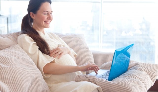 妊婦でもできるアルバイトは？妊娠中の仕事の選び方や注意点を解説
