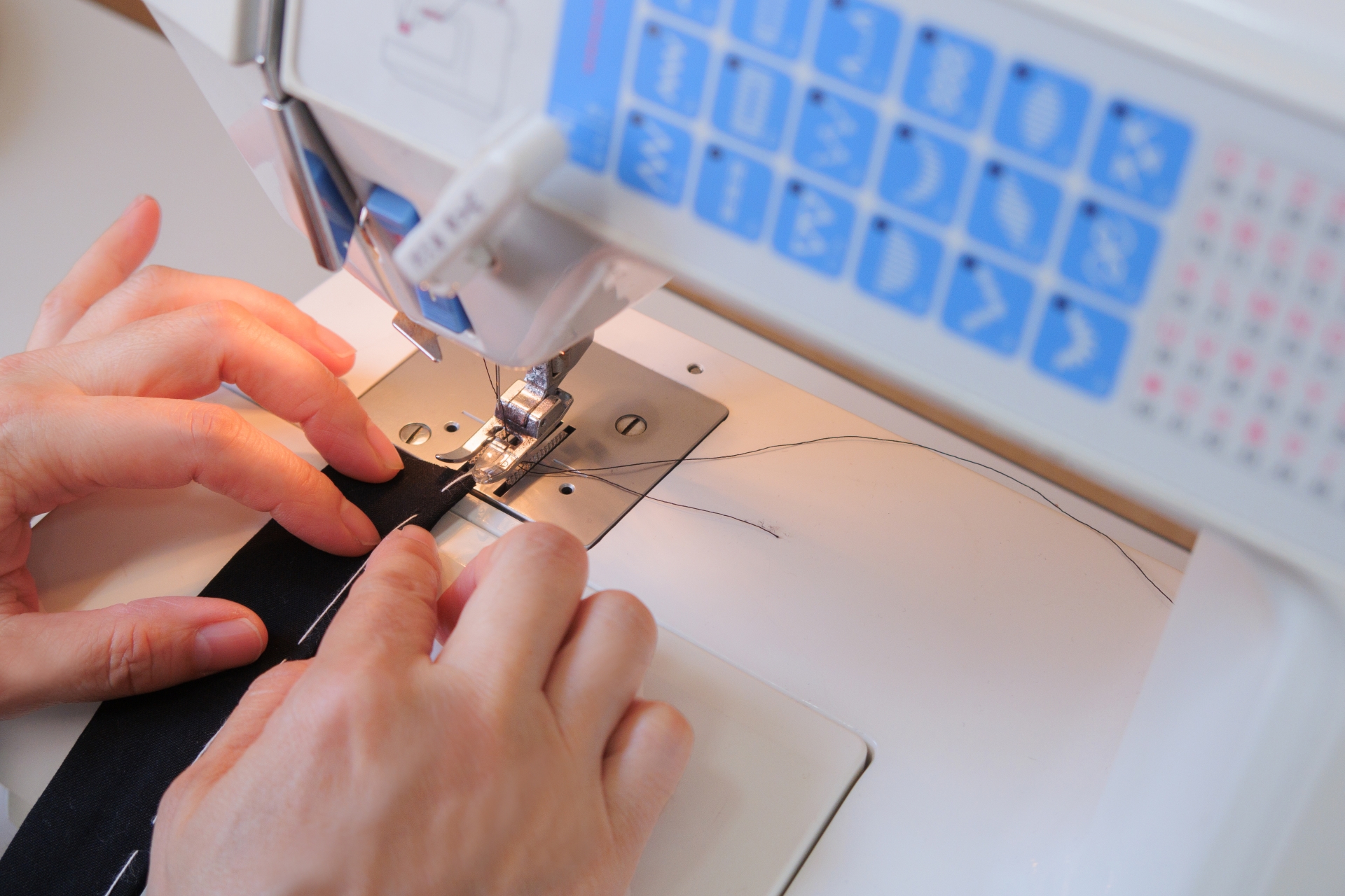 内職でミシン縫製をしたい人向け！ミシン縫製の仕事や給与はどのくらい？